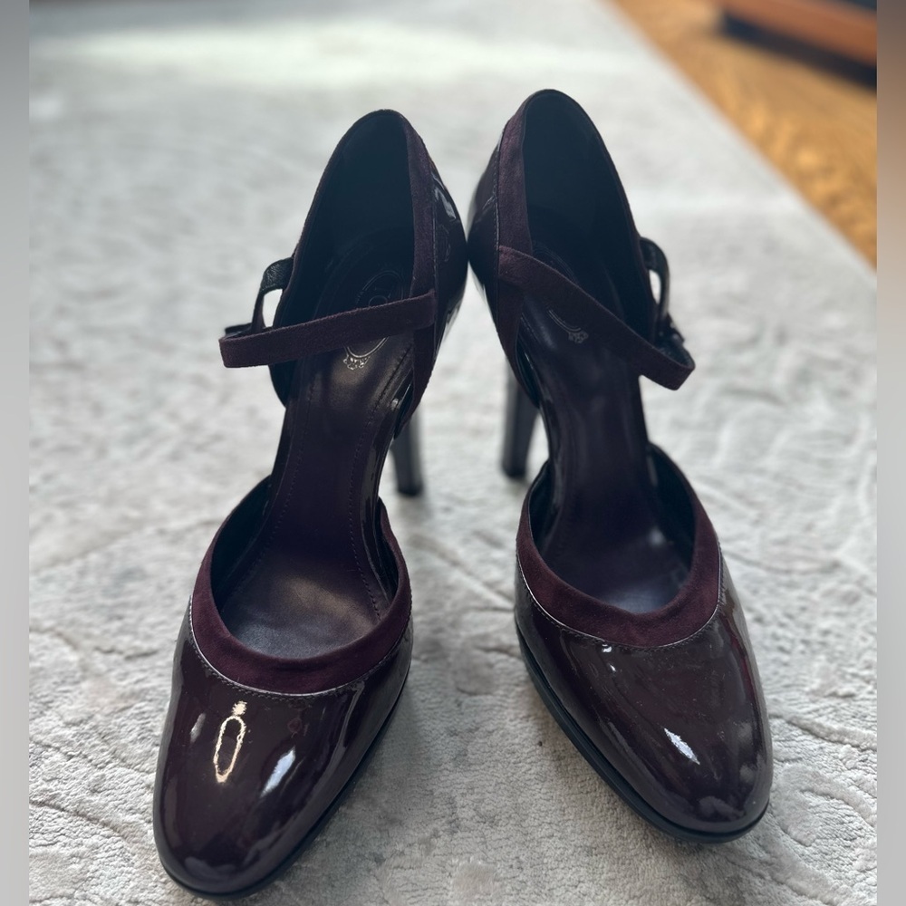 Tod’s Patent Leather D’Orsay Platform Pumps Maroon Suede Trim Size 39 EU 9 US